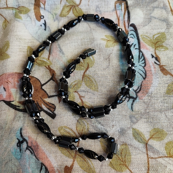 Magnetic 35" Length Hematite Tubes Black Plastic Long Oval Gold Splatter Beads - Picture 2 of 4